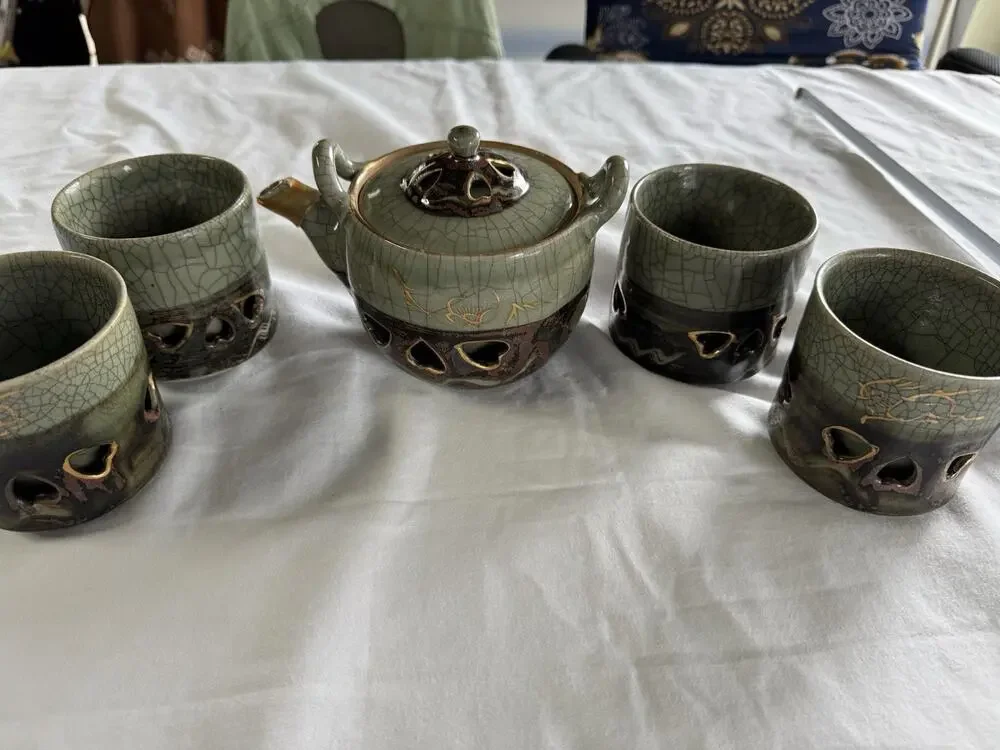 Vintage Japanese Somayaki Somamare 5 piece Tea Set Green Crackle Glaze Gold